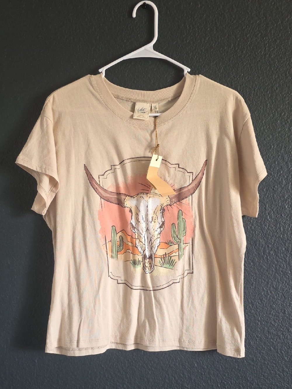 White Crow Beige Graphic Short Sleeve Tee with Desert Skull